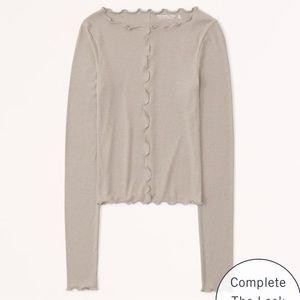 Abercrombie and fitch long sleeved steam top